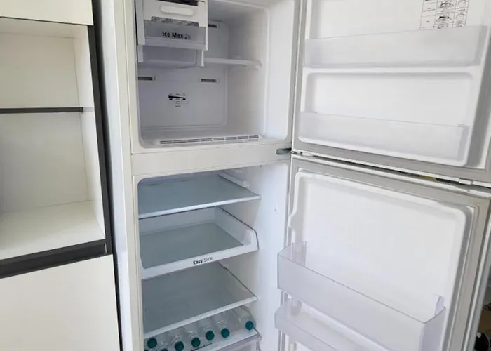 Apartamento Mapo Station 2min, Spacious 2 Rooms, Queen Bed, 15min To Hongdae, Yeouido, Gwanghwamun By Subway